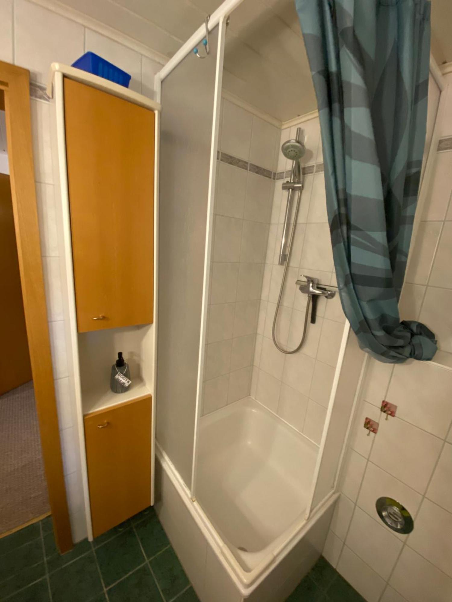 Grosse Helle Wohnung Am Wald In Bad Saarow Nahe Gruenheide Und Berlin Souterrain Exteriér fotografie